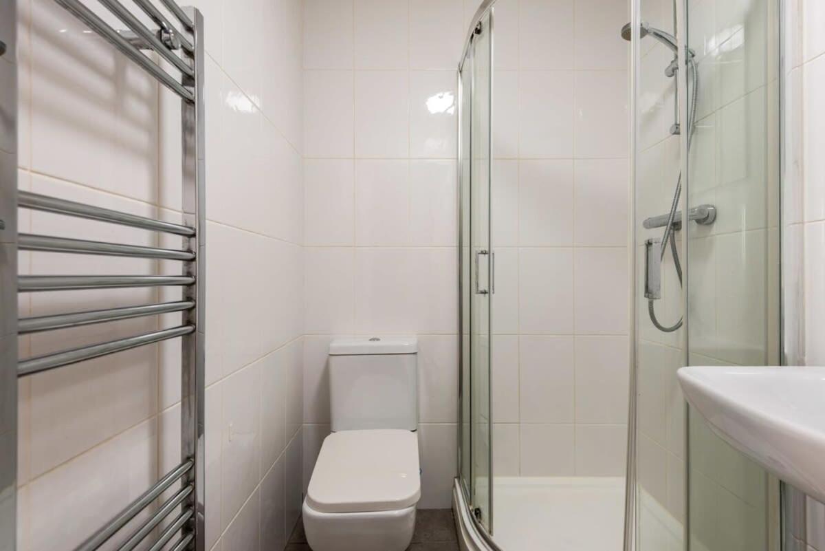 شقة Modern & Bright Budget Studio In Central دونكاستر المظهر الخارجي الصورة