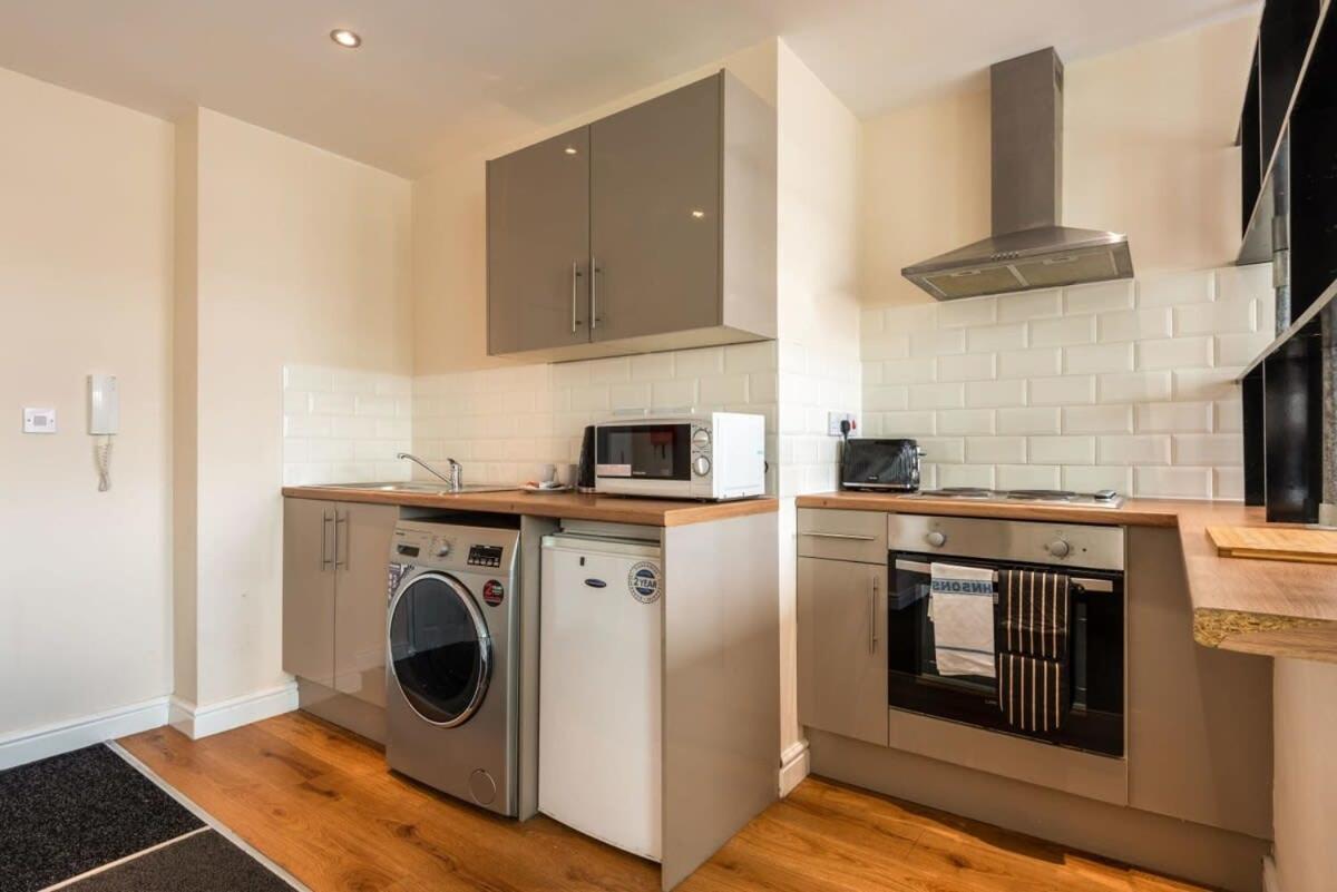 شقة Modern & Bright Budget Studio In Central دونكاستر المظهر الخارجي الصورة